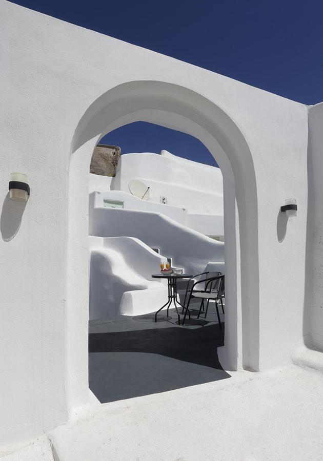 Church And Cave - Santorini Private Residences Messaria  Exterior photo